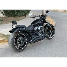 Harley Davidson Breakout 2018