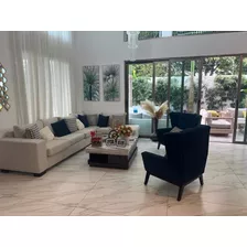 Vendo Esta Hermosa Casa En Las Carmelitas 