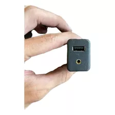 Conector Usb Auxiliar Prisma Tracker 2015 2016 95224941