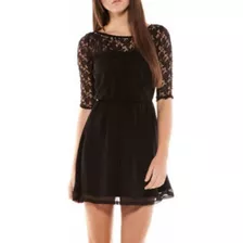 Vestido Negro Con Encaje