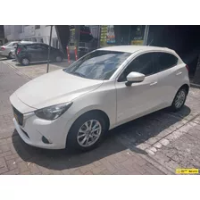 Mazda 2 1.5 Touring 2019