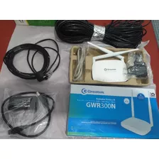Kit Roteador Gwr300n + Adaptador Distribuição De Redes+20e5m