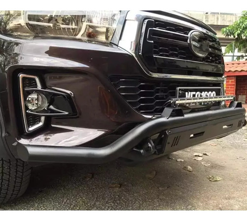 Burrera Bumper Defensa Toyota Tacoma 2016 - 2023 Foto 5