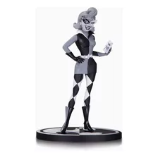 Harley Quinn Por Paul Dini. Black And White Dc Collectibles