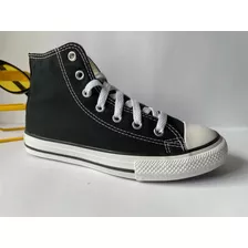 Converse De Bota Original, Negro Con Suela Blanca.