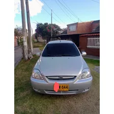 Kia Stylus Full Equipo