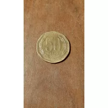 Moneda Chilena De 50 Pesos Año 2008, Con Falla Chiiie...