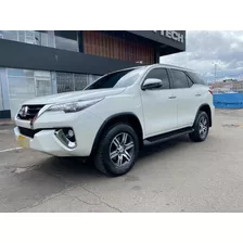 Toyota Fortuner 2.7l Srv