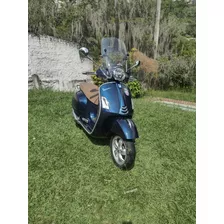 Piaggio Vespa 2021