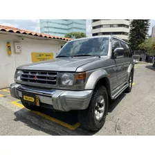 Mitsubishi Montero 3.0 V43 2003