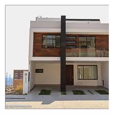 Casa En Venta Lista Para Estrenar En Fraccionamiento Privado