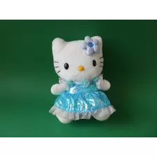 Peluche Hello Kitty Sanrio 17 X 13 Cm. Con Vestido Celeste