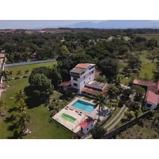 Vendo Sítio Em Itaboraí 25.000m2 | Pronto Para Ser Usado P Empreender No Ramo Do Lazer E Festas.