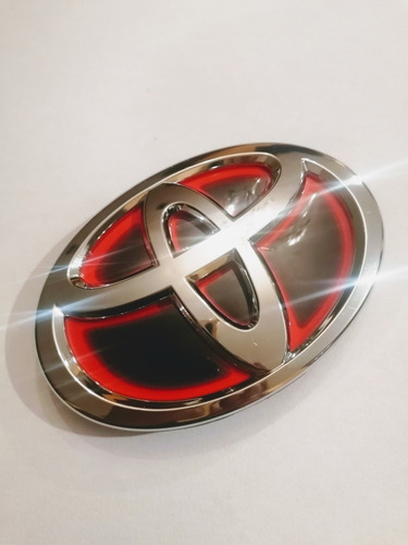 Emblema Parrilla Toyota Prius (rojo)  Foto 3