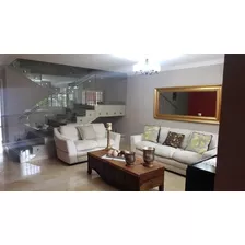 Venta De Casa De 500 M2 En La Alameda 21-1264