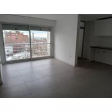 Apartamento En Alquiler De 2 Dormitorios En Cordón (ref: Ksk-1137)