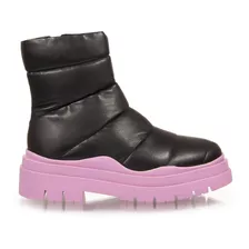 Bota Feminina Preto Fluffy Solado Tratorado Grosso Lilás