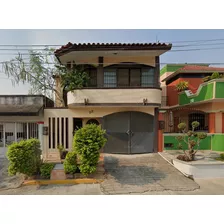 Casa En Venta En Tuxtla Gutiérrez, Chiapas, Cerca De Plaza Crystal