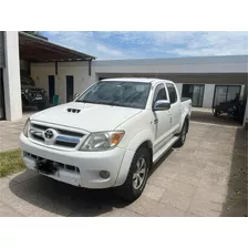 Toyota Hilux Srv 3.0 4x2 2 Cabina