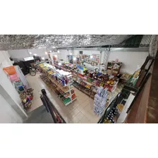 Se Vende Excelente Propiedad Con Supermercado Funcionando !