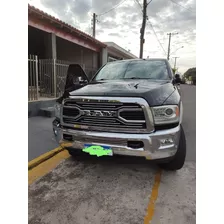 Dodge Ram 2500 2016 6.7 Laramie Cab. Dupla 4x4 Aut. 4p