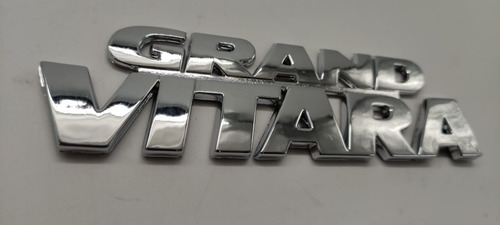 Chevrolet Grand Vitara / Suzuki Grand Vitara Emblema Cinta3m Foto 5