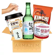 Kit Coreano 5 Itens Kimchi, Lamen, Soju, Yopokki & Copo 