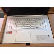 Laptop Asus Vivobook 14-15