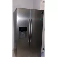 Refrigerador Samsung Rs25j5008 Plata Con Freezer 694l