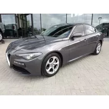 Alfa Romeo Giulia 2.0 200cv 200 Distinctive 2020