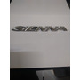 Emblema De Cajuela Toyota Sienna 2011