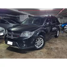 Dodge Journey Sxt 2.4 At + Cuero + Techo + Dvd + 7 Asientos