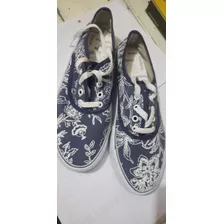 Zapatillas Dama Azul Con Flores 