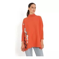 Sweater Medio Cuello Tipo Poncho Fantasy Guinda