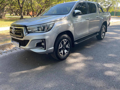 Toyota Hilux 2019 2.8 Cd Srx 177cv 4x4