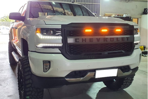 Mscara  Deportiva C/led Chevrolet Silverado 2016-2019 Foto 3