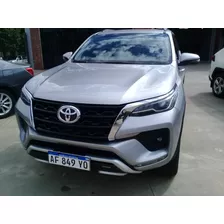 Toyota Hilux Sw4.tdi.gr-s.aut.2022