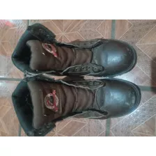 Vendo Un Par De Sapatos De Trabajomarca Brahma Tall 26mex