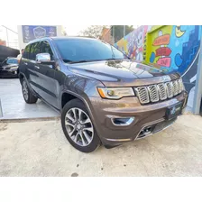 Jeep Grand Cherokee Overland 2017 Panoramica