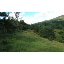 Hermosa Finca En Bonao De Venta