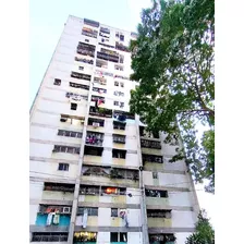 Venta Apartamento En Caricuao Ud4
