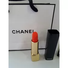 Labial Chanel Rouge Allure Velvet 176 Independante