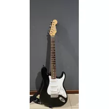 Guitarra, Marca Memphis Y Modelo Stratocaster