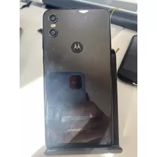 Motorola Moto One Com Defeito
