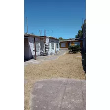 En Venta Dos Casas Y Un Depósito En Sayago