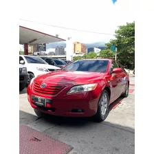 Toyota Camry V6