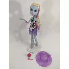 Boneca Abbey Bominable Skull Shore Monster High Mattel