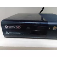 Xbox 360 Com Dois Controles E Com 5 Jogos Diferentes.