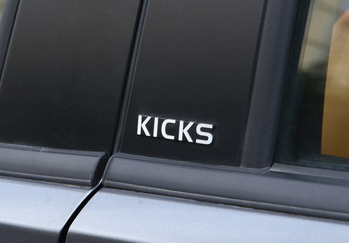 Logo Emblema Metalico Nissan Kicks 2020 2021 2022 2023 Foto 5