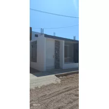 Casa En Estreno, En Chincha, Listo Para Vivir. 